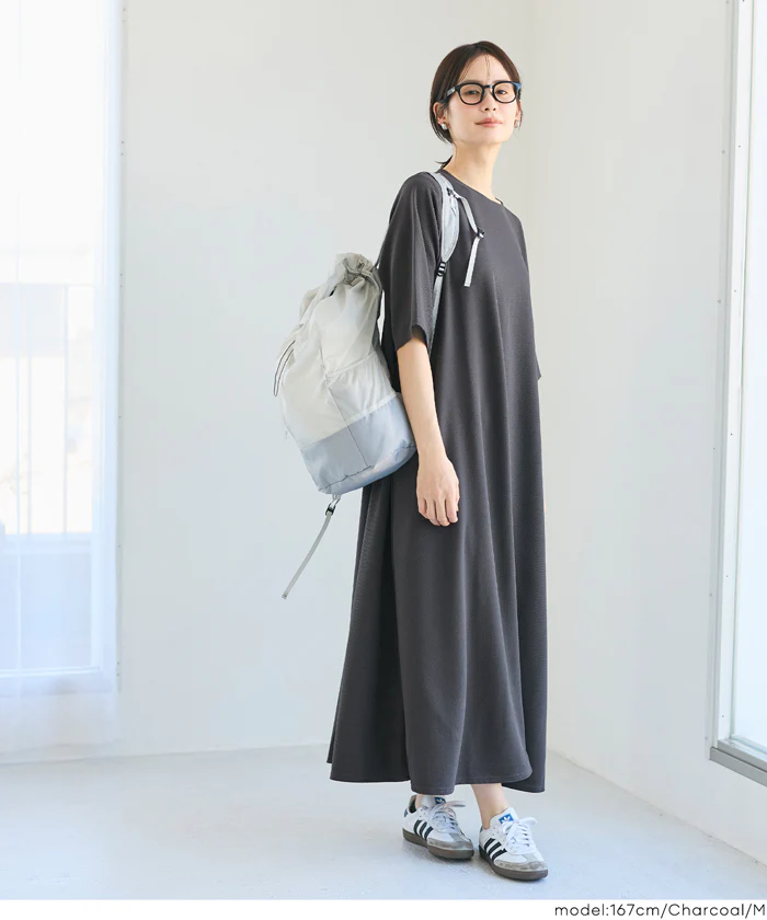 エンボスクルーネックワンピース レディース メール便不可 - Image 10